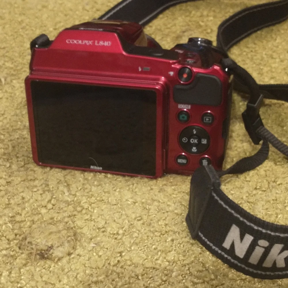 Nikon COOLPIX L840